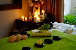 Silk Sense Hoi An River Resort