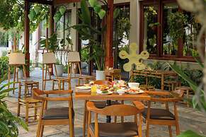 Silk Sense Hoi An River Resort