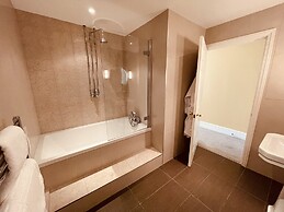 Nuthurst Grange Country House Hotel