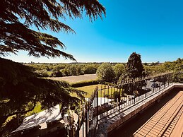 Nuthurst Grange Country House Hotel