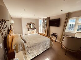 Nuthurst Grange Country House Hotel