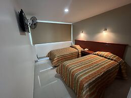 Hotel Latino