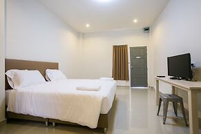 J-House Phetchaburi