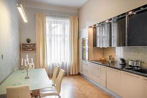 Mordecai Twelve Apartments by Adrez Living