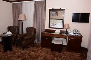 Rojina Hotel