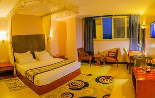 Russel Hotel