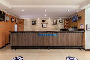 Russel Hotel