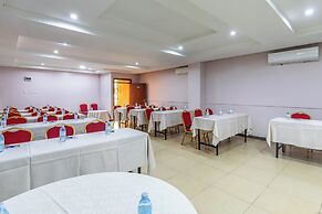 Russel Hotel