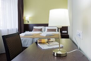Vash Hotel
