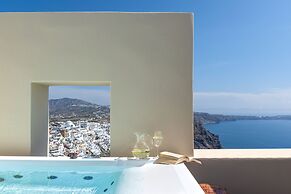 Mythical Blue Luxury Suites