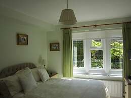 Coombe House