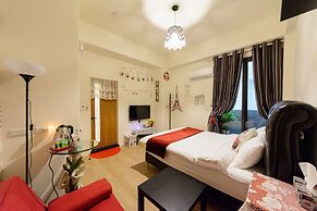 Puli Waltz Villa