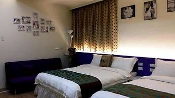 Puli Waltz Villa