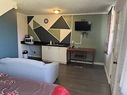 Stop 21 Motel