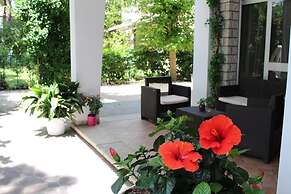 Hotel Holiday