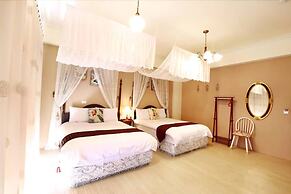 Locking Taitung B&B