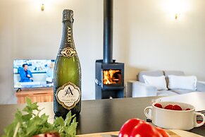 Freycinet Cottage 2