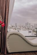 May Hotel
