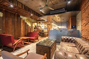 Siam Plug In Hostel