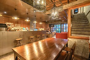 Siam Plug In Hostel