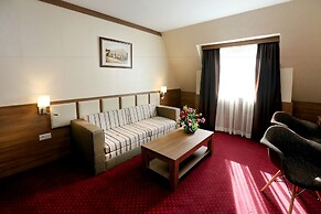 COOP Hotel
