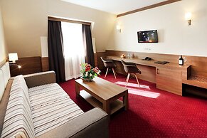 COOP Hotel