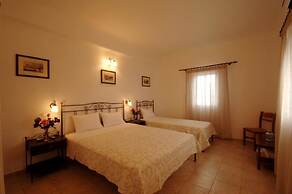 Stavroula Studios