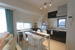 Petit Grande Homes