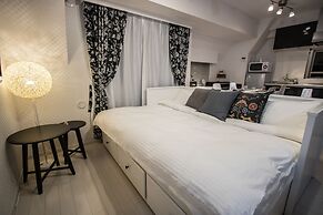 Petit Grande Homes