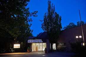 Seehotel am Tankumsee