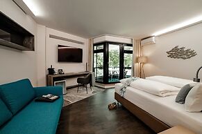 Seehotel am Tankumsee
