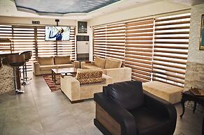 Saturn Hotel