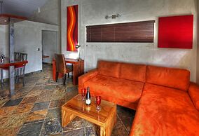 Hartmann Suites