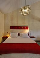 Hartmann Suites