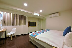 Good Night Hotel