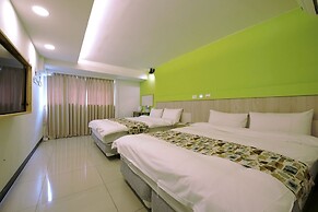 Good Night Hotel