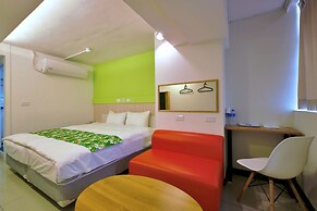 Good Night Hotel