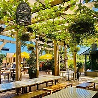 The Tamworth Hotel
