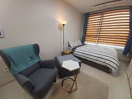 Hitomorrow Residence