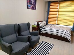 Hitomorrow Residence