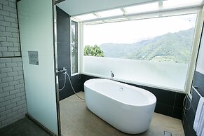 Cloud Villa