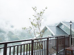 Cloud Villa