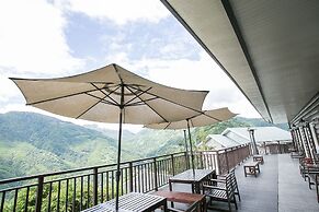 Cloud Villa