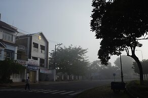 Minh Nhung Hotel