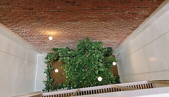 Minh Nhung Hotel