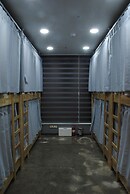MoonDong's Hostel