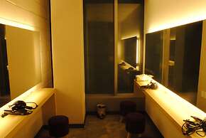 MoonDong's Hostel
