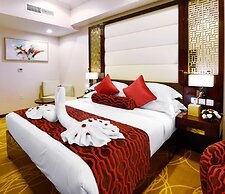 Pulse Al Jaddaf Hotel