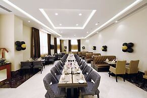 Pulse Al Jaddaf Hotel