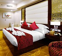 Pulse Al Jaddaf Hotel
